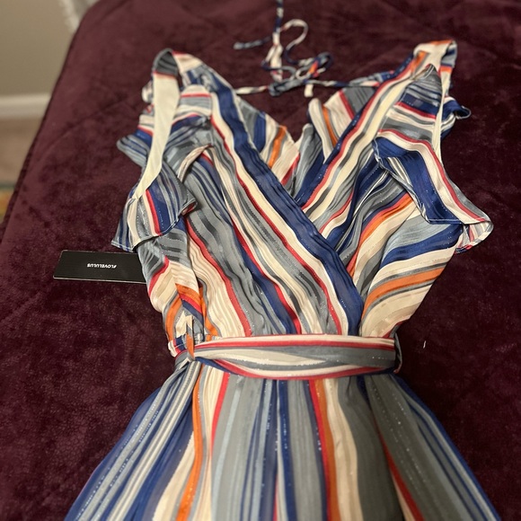 Lovely Sleeveless Stripped Jumpsuit - Small - Picture 7 of 7